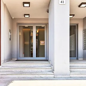  Apartment Monviso Modern - Exclusive Italy